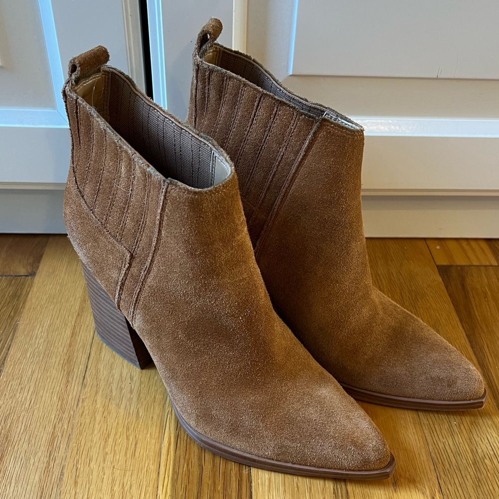 Marc Fischer Orlanda suede boots